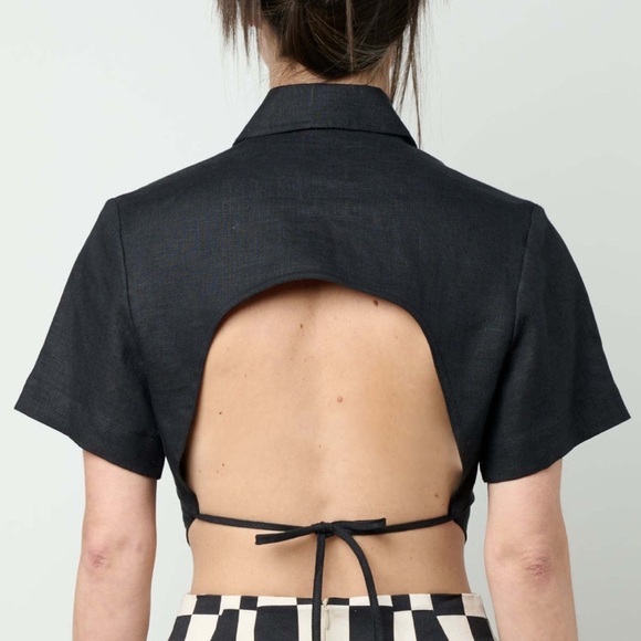 Matthew Bruch Linen Cropped Tie Back Button Up Black 2 Small Short Sleeve Top